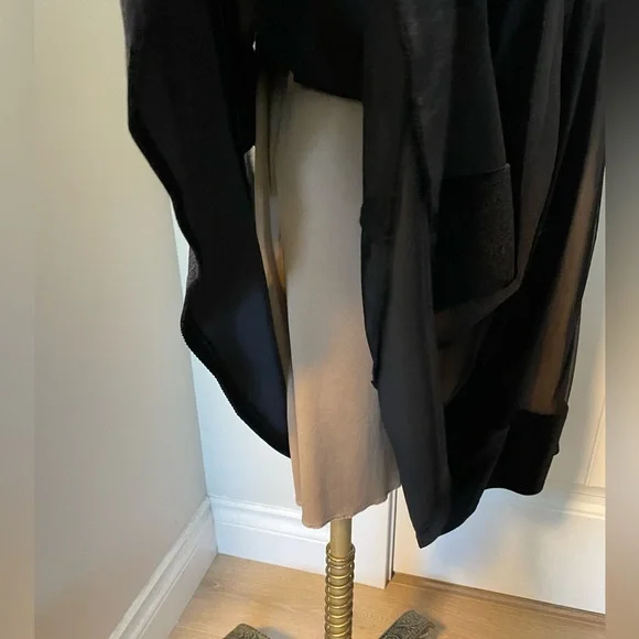 2000s fit and flare velvet striped dress 10 - Picture 8 of 8